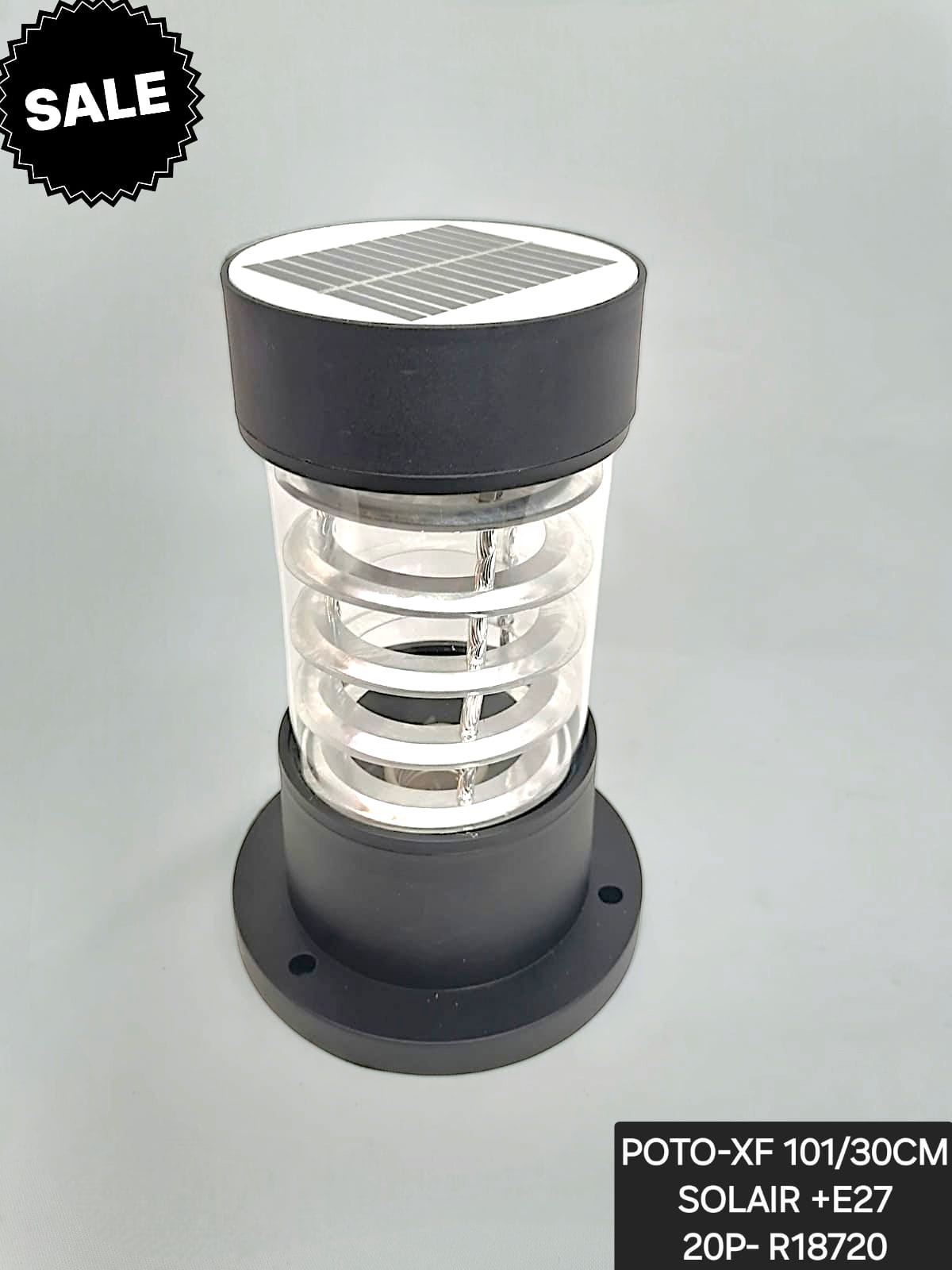 WhatsApp Image 2025-10-29 à 15.00.26_0c2e72c4 💡 Lampe Solaire Extérieure POTO-XF 101/30CM – Éclairage E27 – Image 1